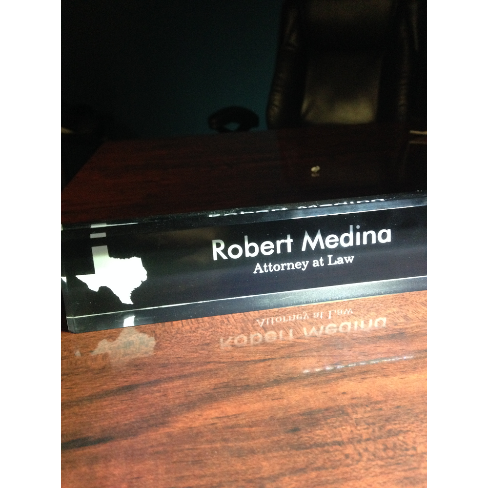 Robert Medina, Attorney at Law | 5433 Westheimer Rd #725, Houston, TX 77056 | Phone: (832) 772-5016