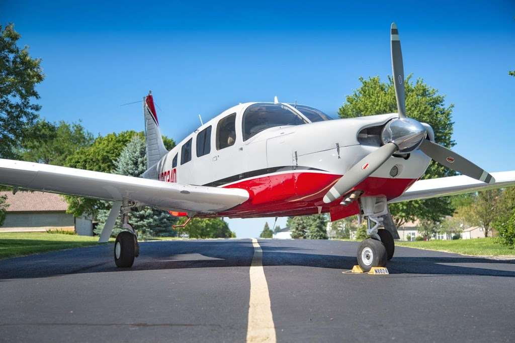 Woodlake Aircraft Refinishing | 850 Piper Way, Sandwich, IL 60548, USA | Phone: (815) 786-2538