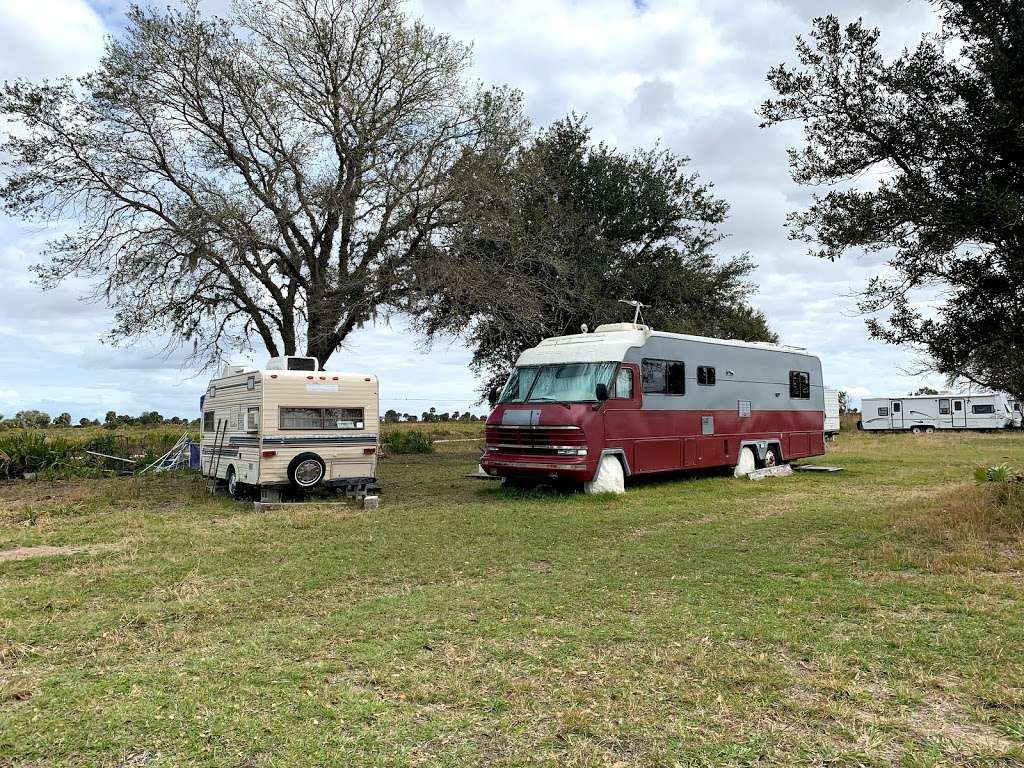 Three Lakes 60 Campsite | Kenansville, FL 34739, USA