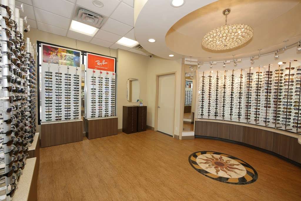 Harbor Optics Family Eye Care Center | 113-10 Beach Channel Dr, Rockaway Park, NY 11694, USA | Phone: (718) 474-1234