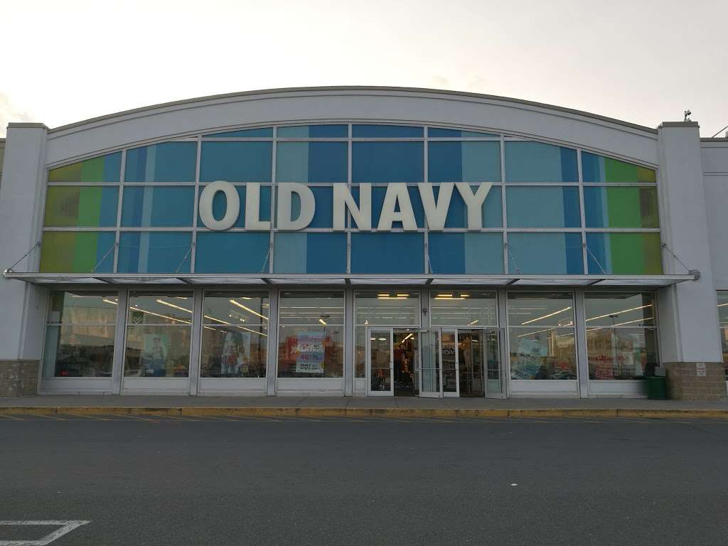 Old Navy | 8 Allstate Rd, Boston, MA 02125, USA | Phone: (617) 989-9950