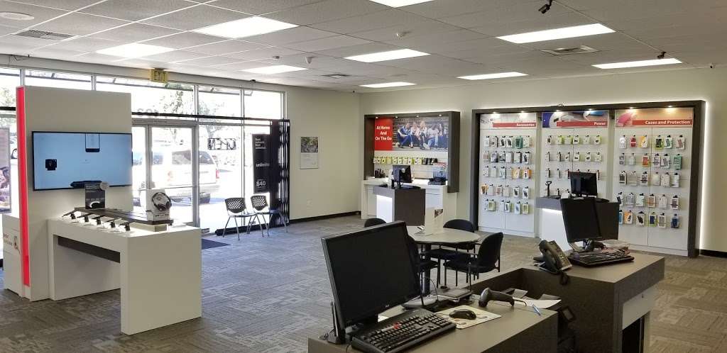 Verizon Authorized Retailer – Victra | 2002 N Riverside Ave Suite 103, Rialto, CA 92377, USA | Phone: (909) 873-5200