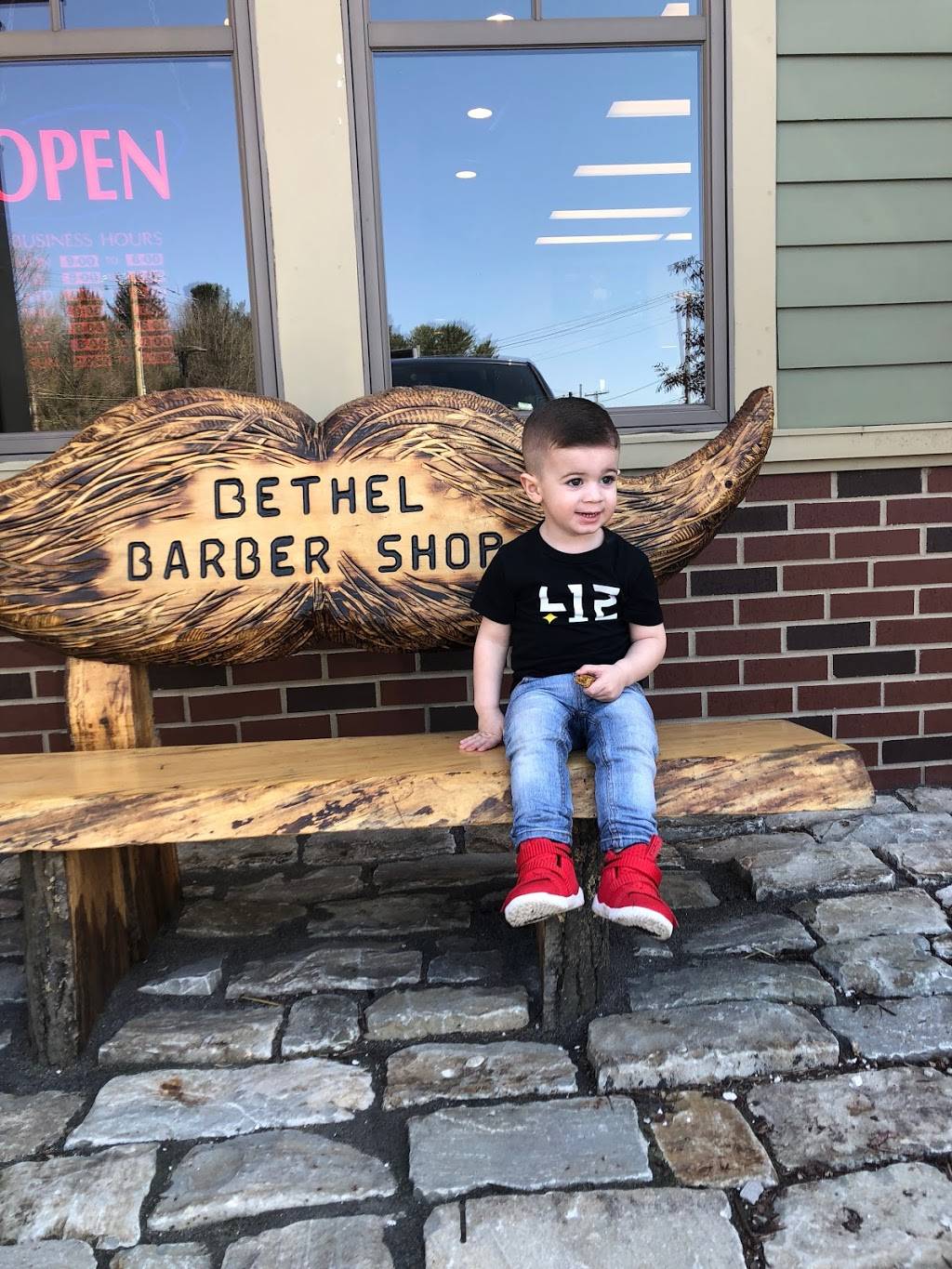 Bethel Barber Shop | 5875 Kings School Rd, Bethel Park, PA 15102 | Phone: (412) 835-1945