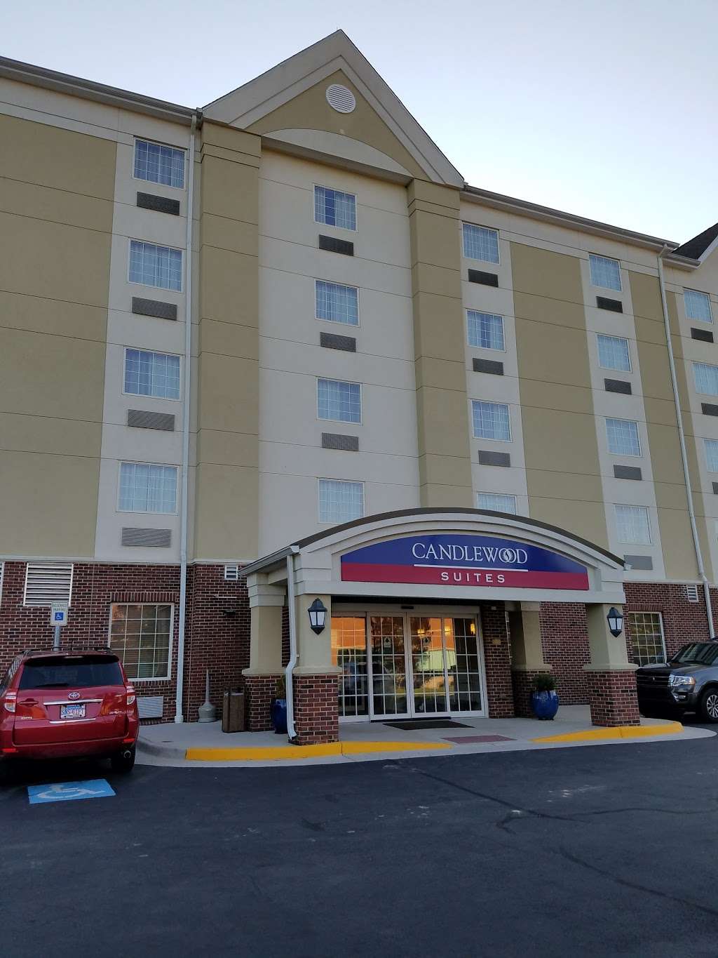 Candlewood Suites Manassas | 11220 Balls Ford Rd, Manassas, VA 20109, USA | Phone: (703) 530-0550