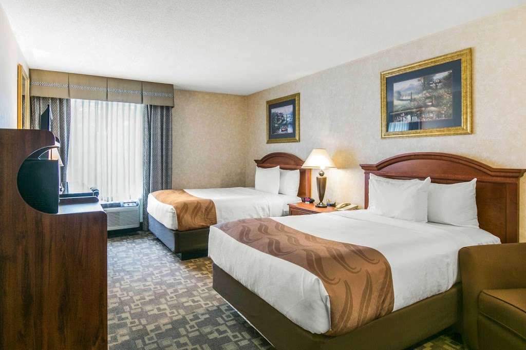 Quality Inn | 21 Cortlandt St, Edison, NJ 08837, USA | Phone: (732) 548-7000