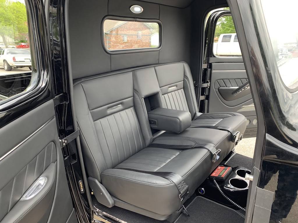 Auto Kraft Upholstery Inc | 2301 N Chester St, Lincoln, NE 68521 | Phone: (402) 474-2727