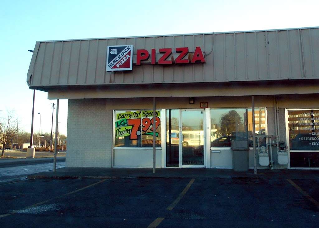 Blackjack Pizza & Salads | 2170 S Federal Blvd, Denver, CO 80219 | Phone: (303) 922-2500