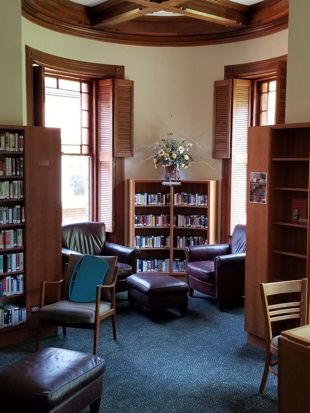 Lincoln Public Library | 3 Bedford Rd, Lincoln, MA 01773, USA | Phone: (781) 259-8465