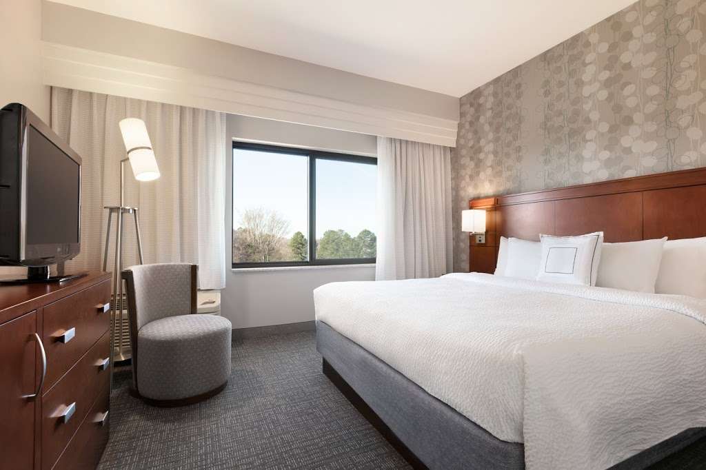 Courtyard by Marriott Charlotte Airport North | 2700 Little Rock Rd, Charlotte, NC 28214, USA | Phone: (704) 319-9900