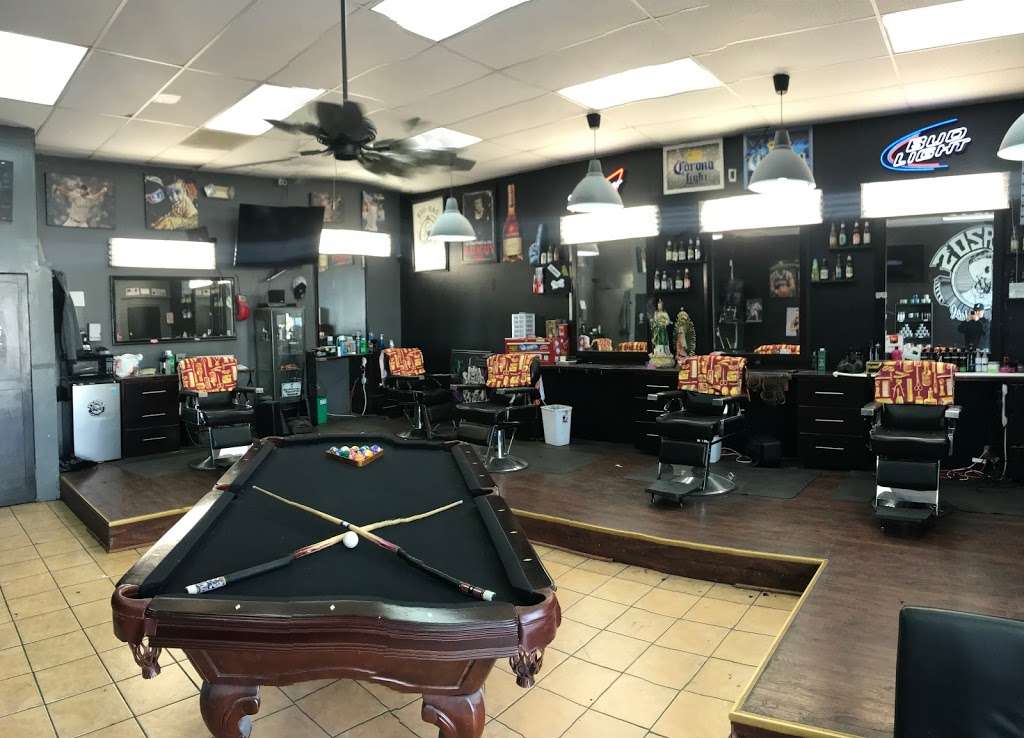 Picazos Barber Shop | 724 E Florence Ave, Los Angeles, CA 90001, USA | Phone: (323) 531-1228