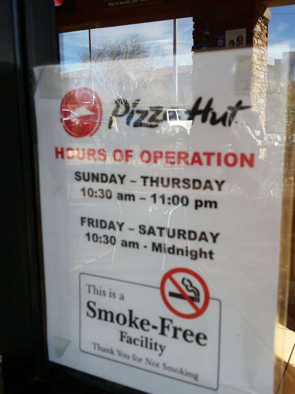 Pizza Hut | 10260 W. Charleston Blvd #J5, Las Vegas, NV 89135, USA | Phone: (702) 341-9110