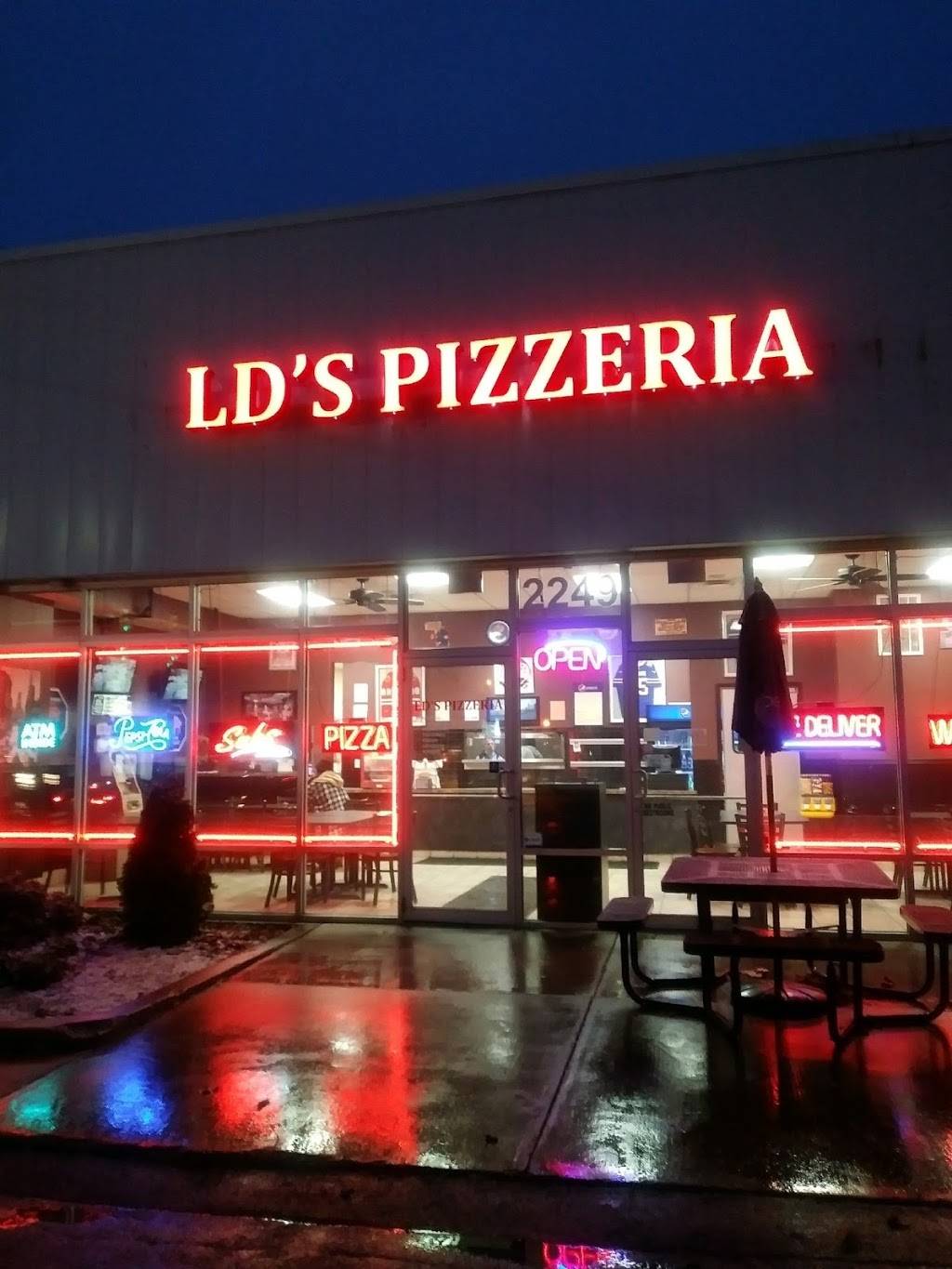 LDS PIZZERIA | 2249 South Park Ave, Buffalo, NY 14220, USA | Phone: (716) 821-5360