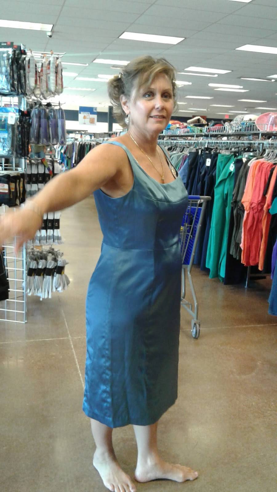 Goodwill Store - Mansfield | 960 N Walnut Creek Dr #100, Mansfield, TX 76063, USA | Phone: (817) 435-7000