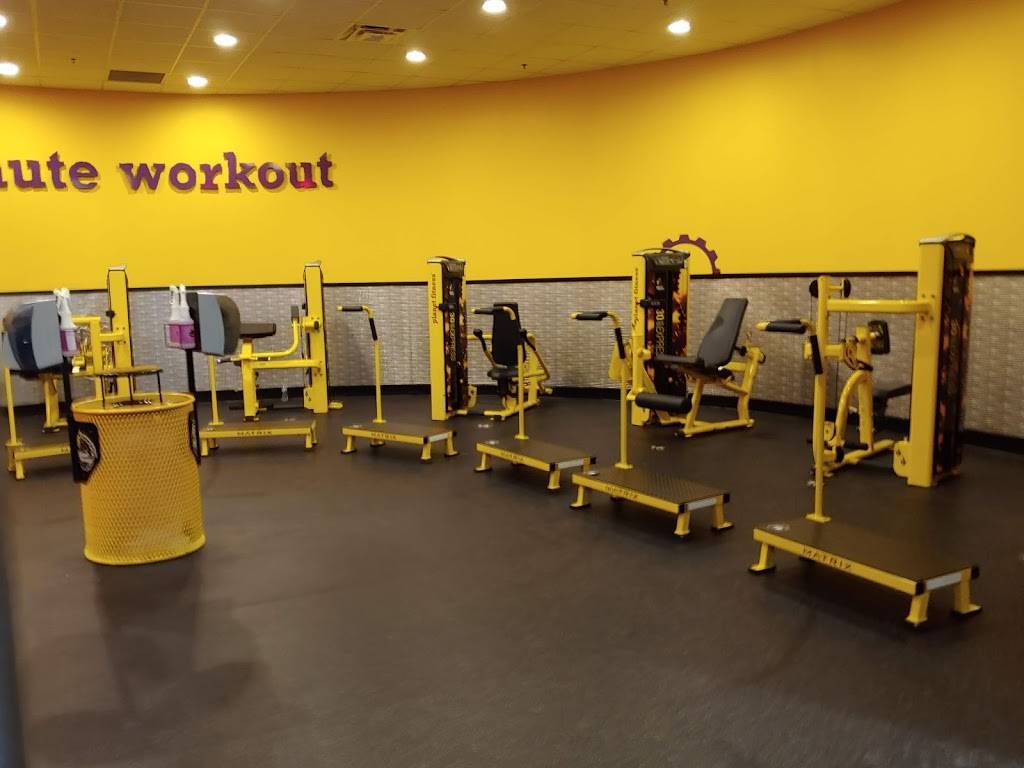 Planet Fitness | 4530 Maplecrest Rd, Fort Wayne, IN 46835, USA | Phone: (260) 485-7979
