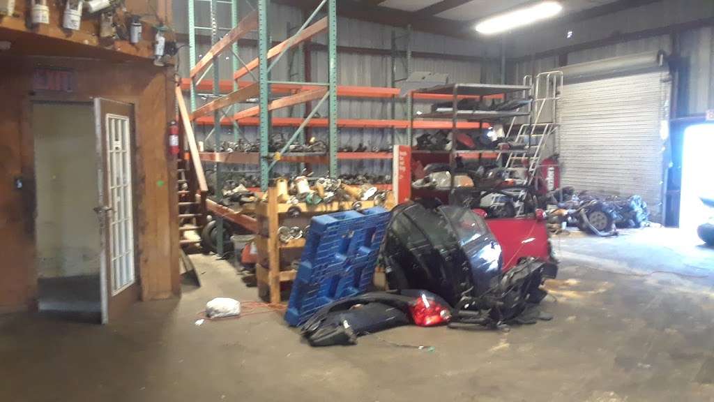 Discount II Auto Salvage | 2659 Apopka Blvd, Apopka, FL 32703, USA | Phone: (407) 291-6999