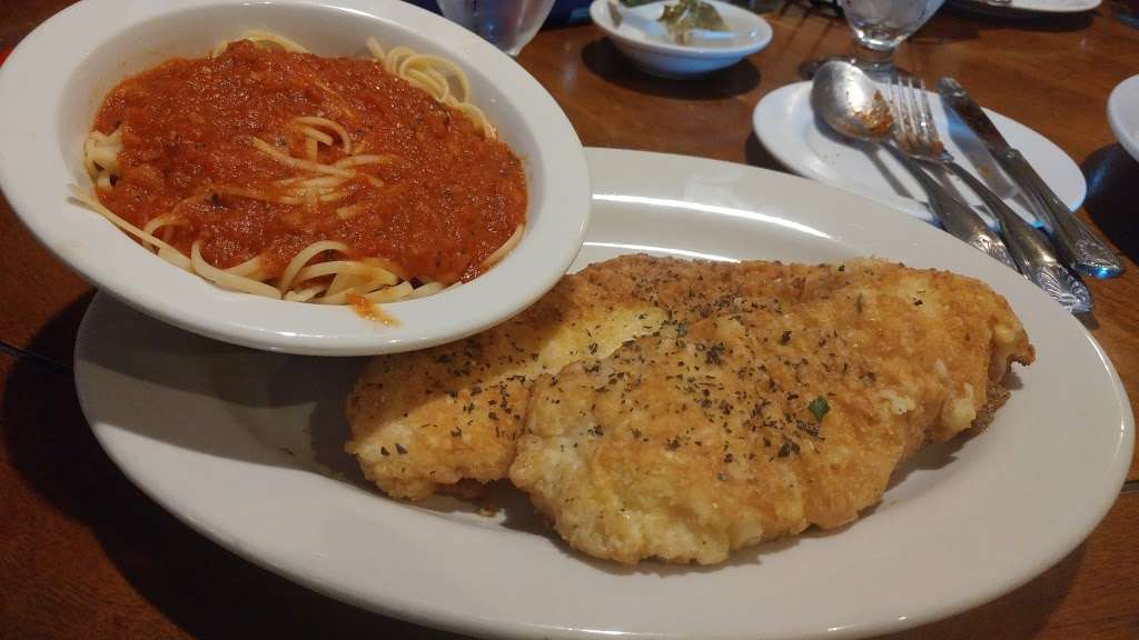 Umbertos Italian Restaurant | 5500 Olney Laytonsville Rd, Olney, MD 20832 | Phone: (301) 760-6320