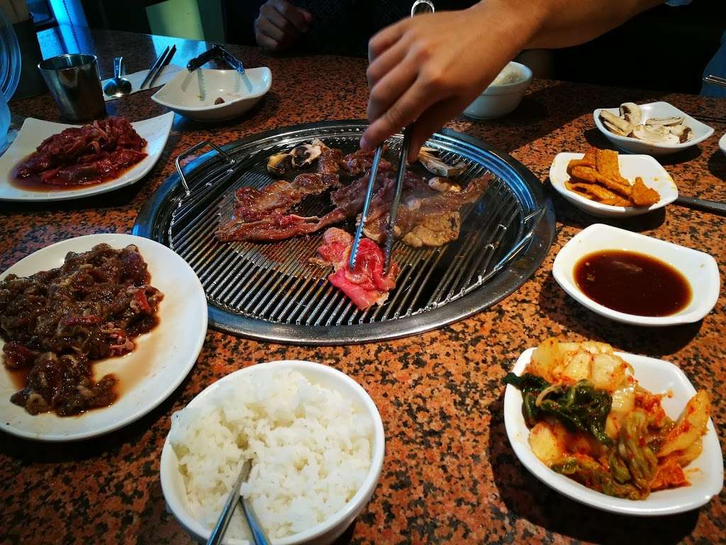 Korean BBQ King | 3747 Foothill Blvd, Glendale, CA 91214, USA | Phone: (818) 957-1442