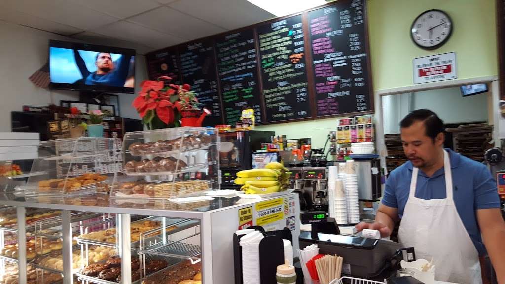 Manna Donuts | 156 W 40th St, San Bernardino, CA 92407, USA | Phone: (909) 886-1565