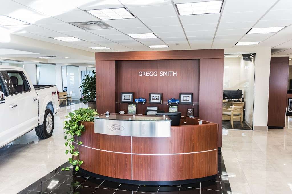 Gregg Smith Ford Lincoln | 1316 Price Ln, Clinton, MO 64735, USA | Phone: (660) 885-5505