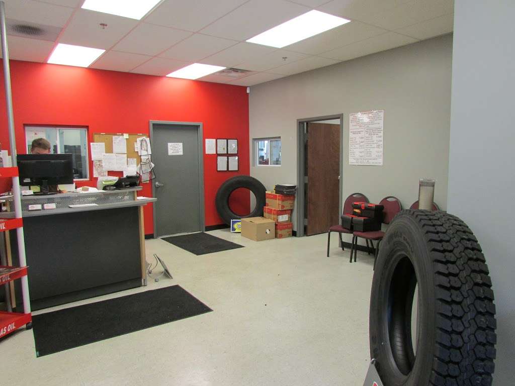 McCarthy Tire Service | 3041 Marwin Rd, Bensalem, PA 19020, USA | Phone: (267) 522-8046