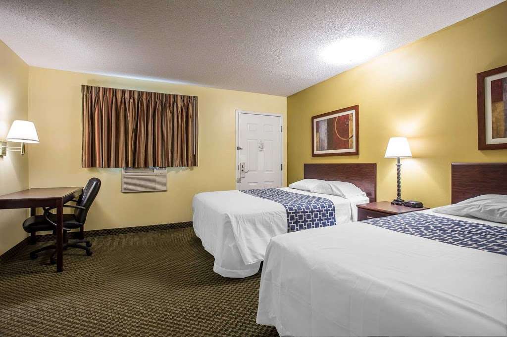 Suburban Extended Stay Hotel Charlotte-Ballantyne | 10225 Feldfarm Ln, Charlotte, NC 28210, USA | Phone: (704) 544-3993