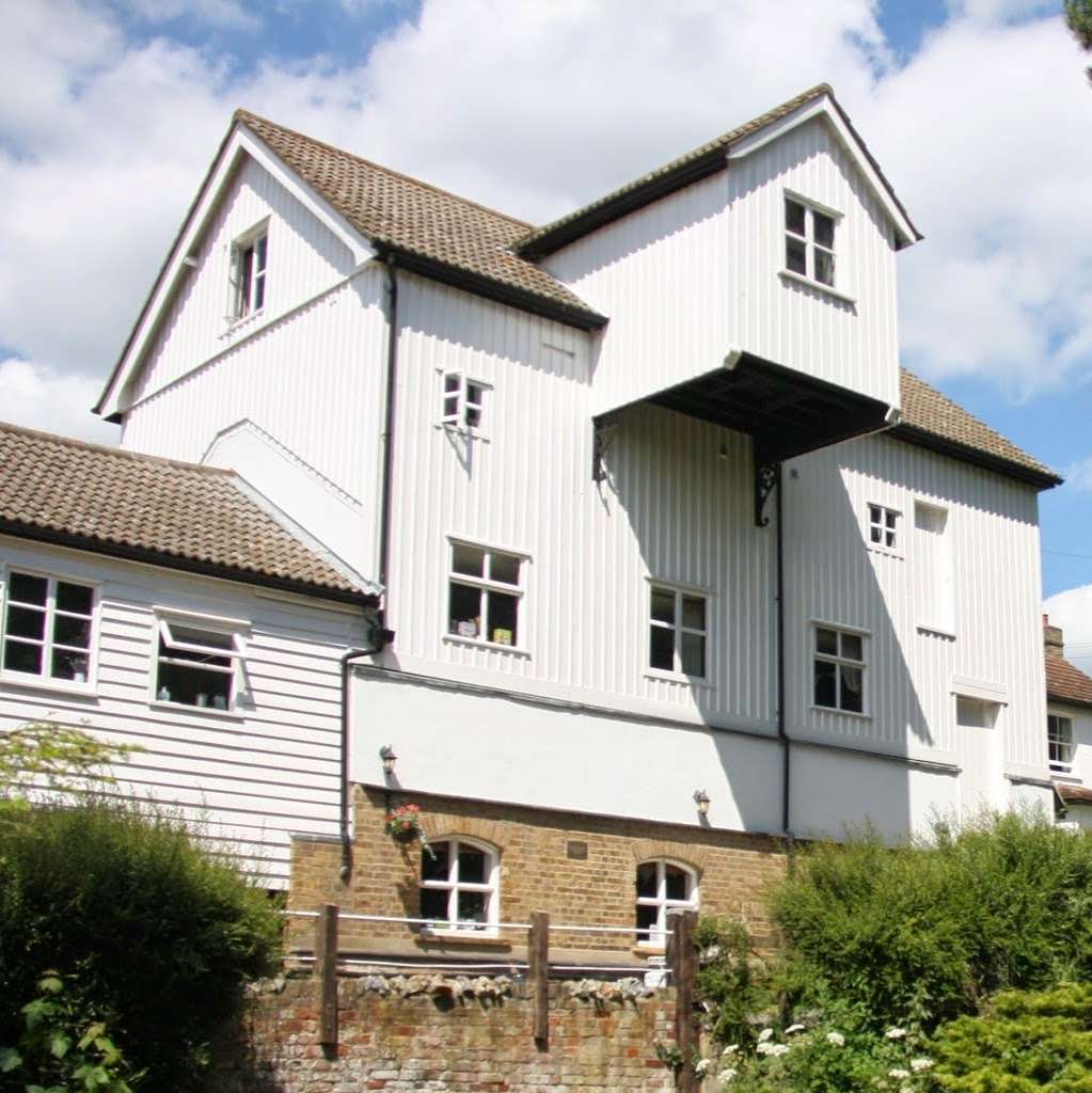 Little Hallingbury Mill | Old Mill Ln, Gaston Green, Bishops Stortford CM22 7QT, UK | Phone: 01279 219207