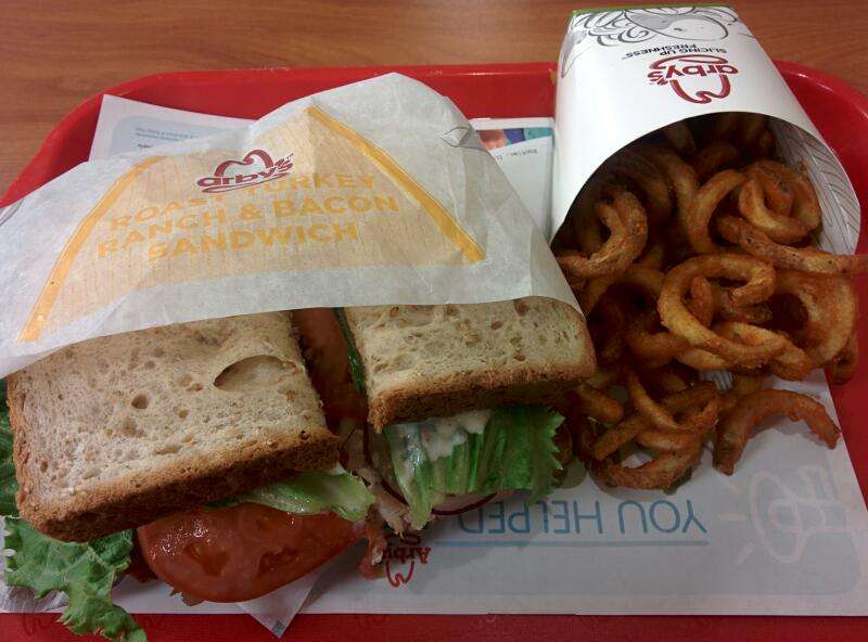 Arbys | 1616 W Reynolds St, Pontiac, IL 61764, USA | Phone: (815) 842-1411