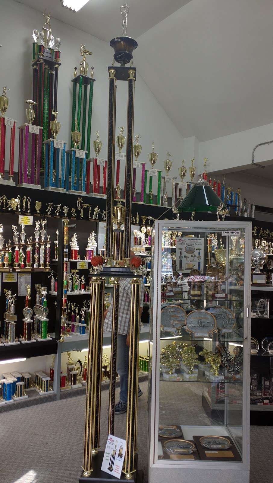 Loria Awards and Pool Tables | 1876 Central Park Ave, Yonkers, NY 10710 | Phone: (800) 540-2927