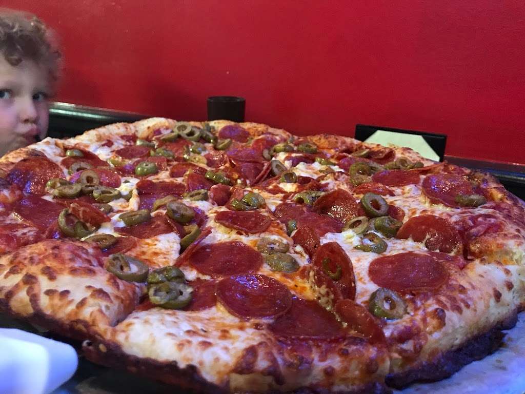 Oblios Pizzeria | 6115 E 22nd Ave, Denver, CO 80207 | Phone: (303) 321-1511