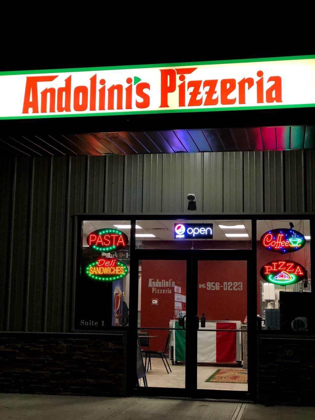 Andolini’s Pizzeria | 1291 Dolsontown Rd Suite 1, Middletown, NY 10940, USA | Phone: (845) 956-0223
