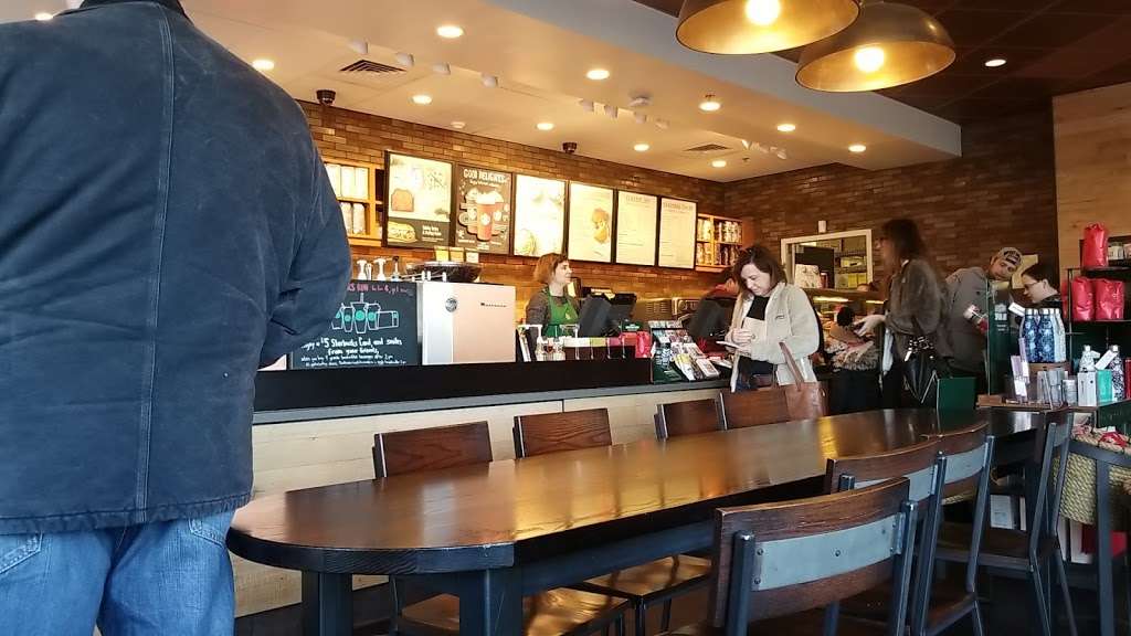 Starbucks | 8499 W, Ogden Ave, Lyons, IL 60534, USA | Phone: (708) 442-2532