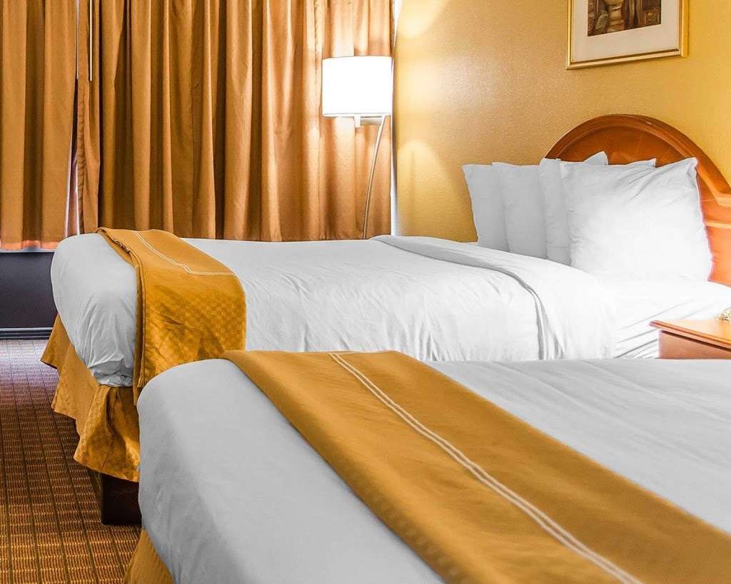 Quality Inn | 1715 Plaza Ln, Allentown, PA 18104 | Phone: (610) 435-7880