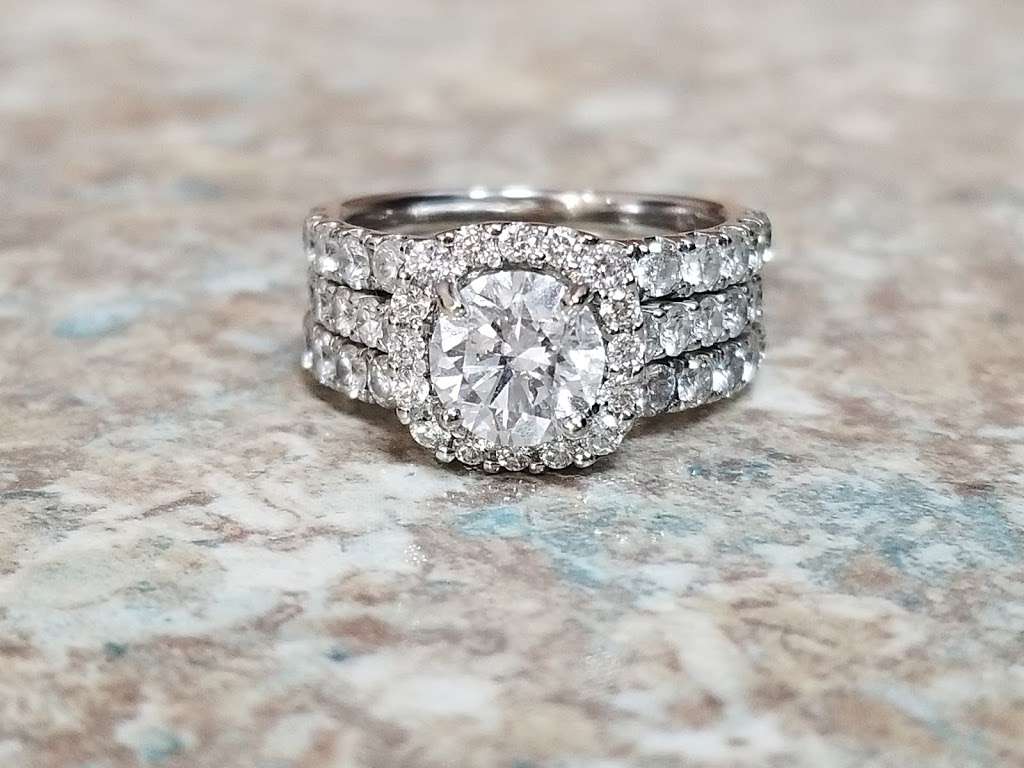 HGD Jewelers | 1633 Taylor Rd B, Port Orange, FL 32128, USA | Phone: (386) 322-2204