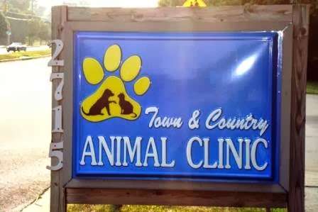 Town and Country Animal Clinic | 2715 Olney Sandy Spring Rd, Olney, MD 20832, USA | Phone: (301) 774-7111