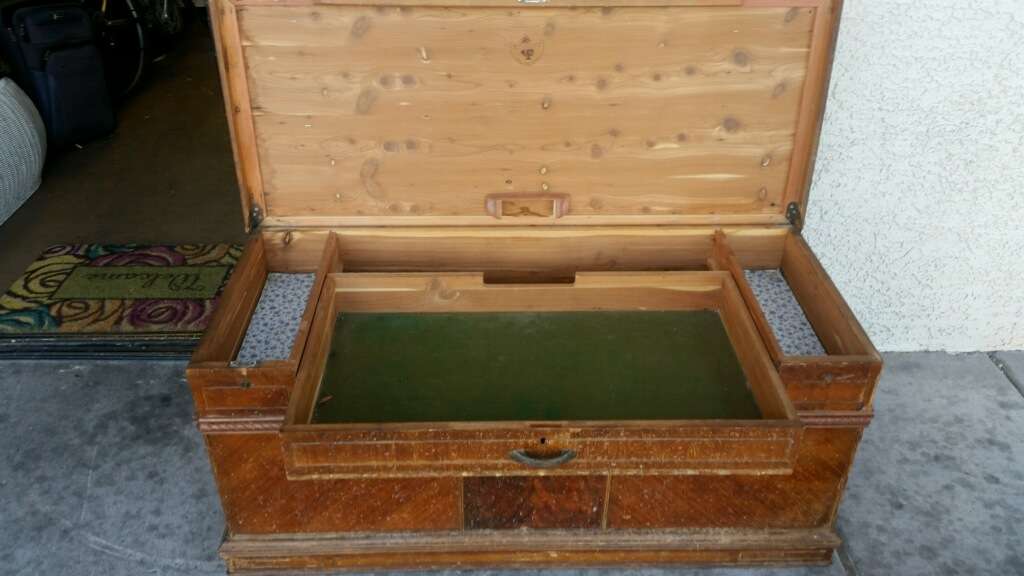 Bargain Brothers | Las Vegas, NV 89120, USA