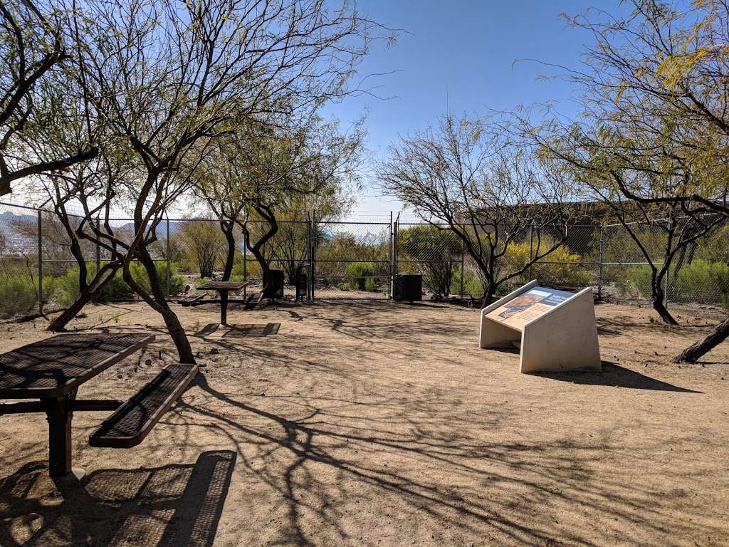 River Mountain Loop Trail Rest Area | Henderson, NV 89015, USA