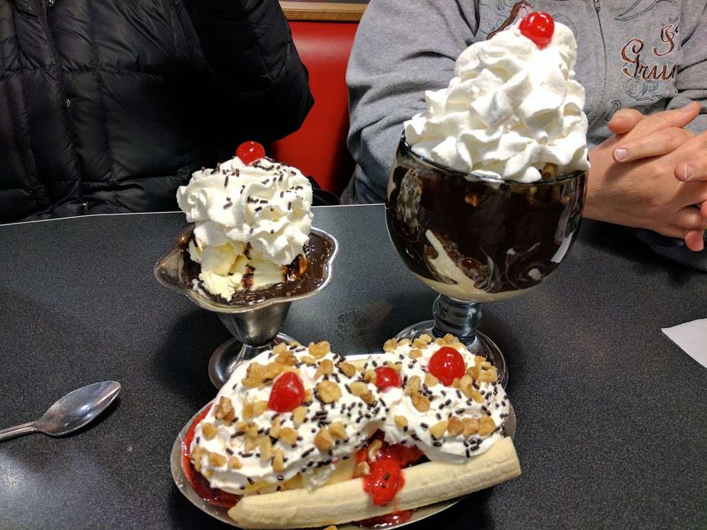 Friendlys | 350 Dove Run Centre Dr, Middletown, DE 19709, USA | Phone: (302) 376-5811