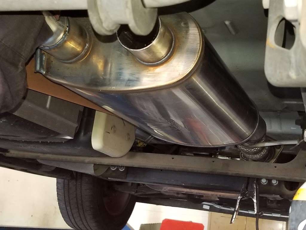 High Flow Mufflers | 1701 Long Beach Boulevard, Long Beach, CA 90813, USA | Phone: (562) 591-2280