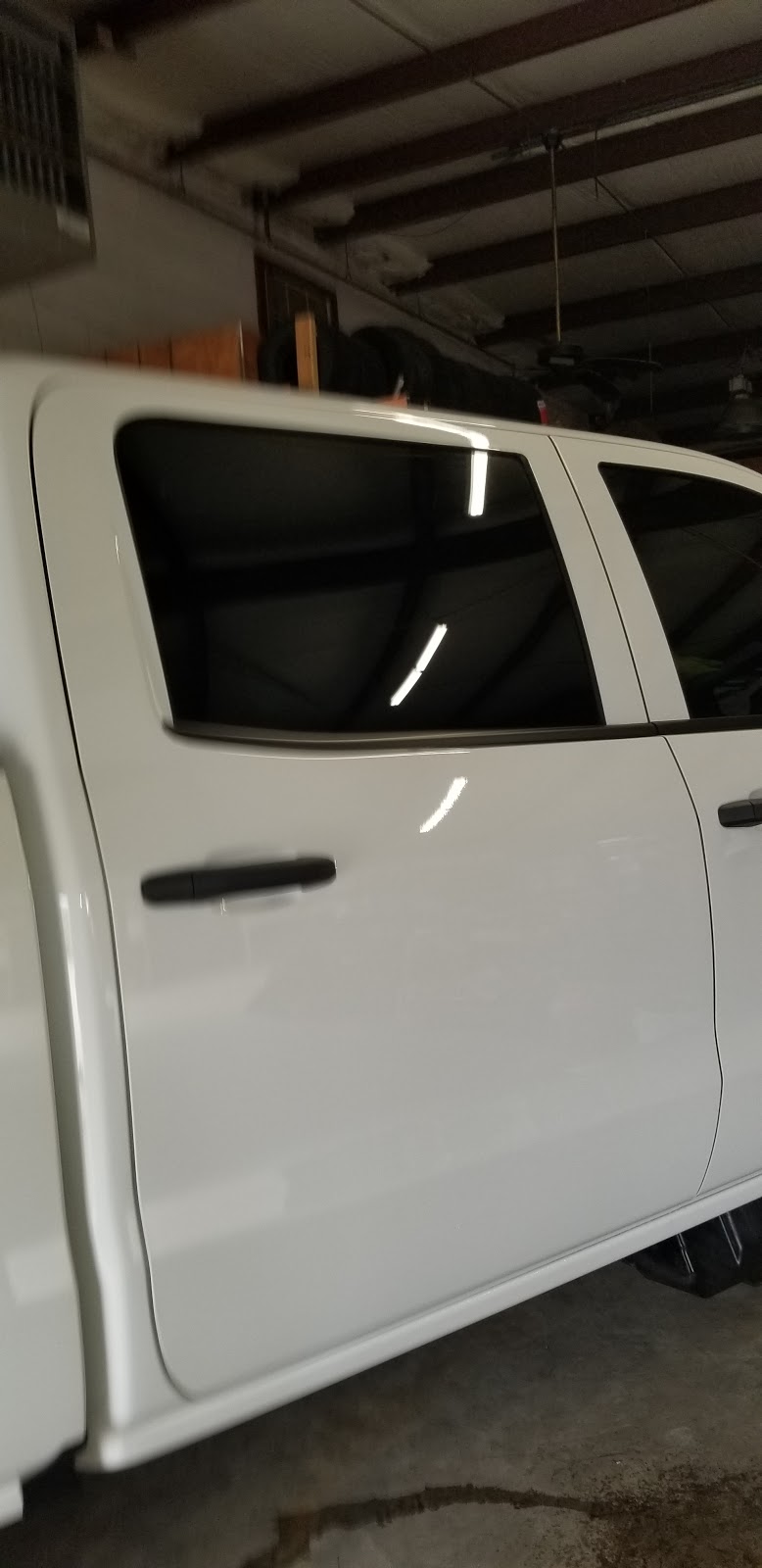 High Quality Window Tint Service | 742 S Highway #146, Dayton, TX 77535, USA | Phone: (281) 995-0474