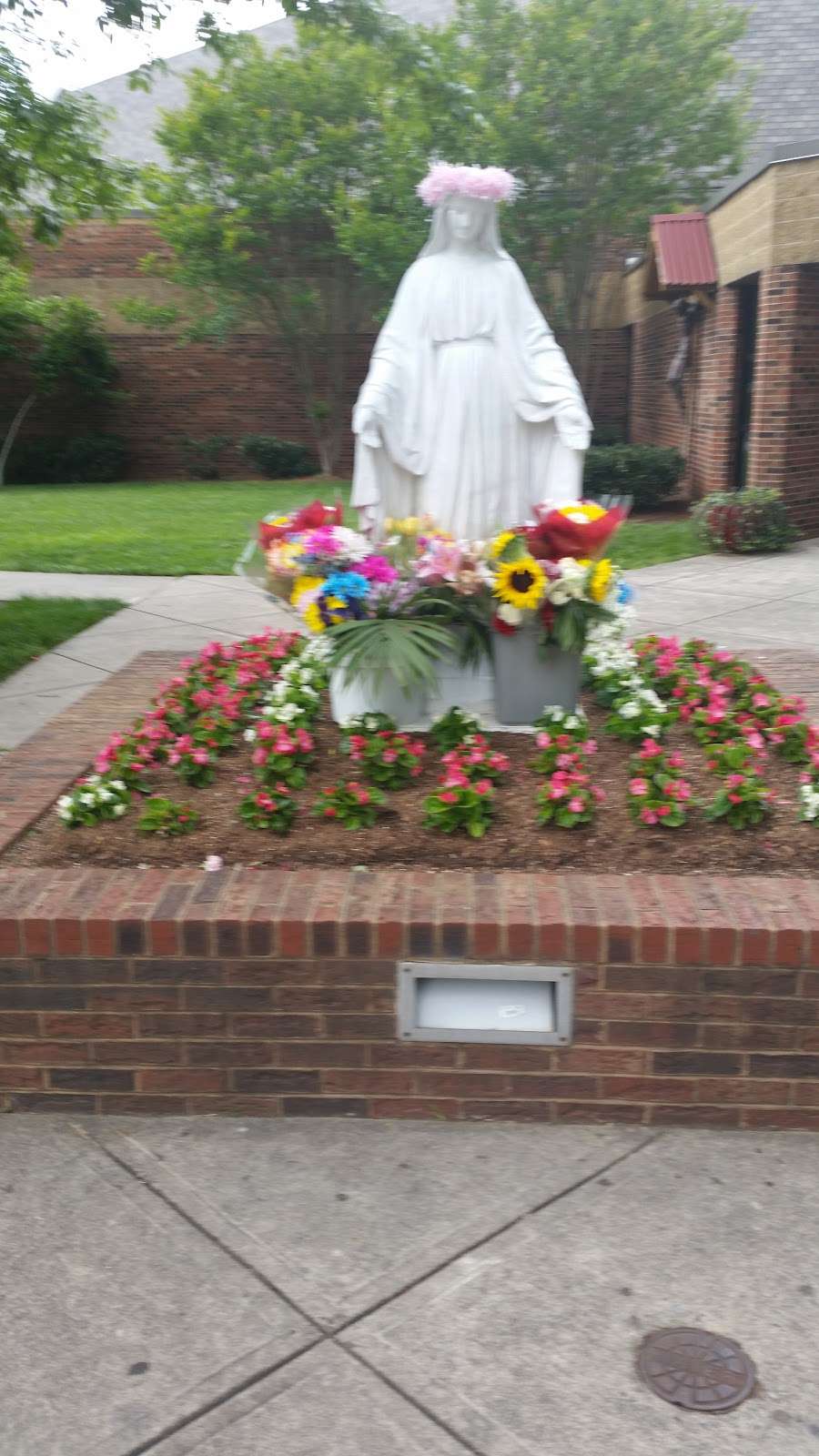 Our Lady of the Assumption Catholic Church | 4207 Shamrock Dr, Charlotte, NC 28215 | Phone: (704) 535-9965