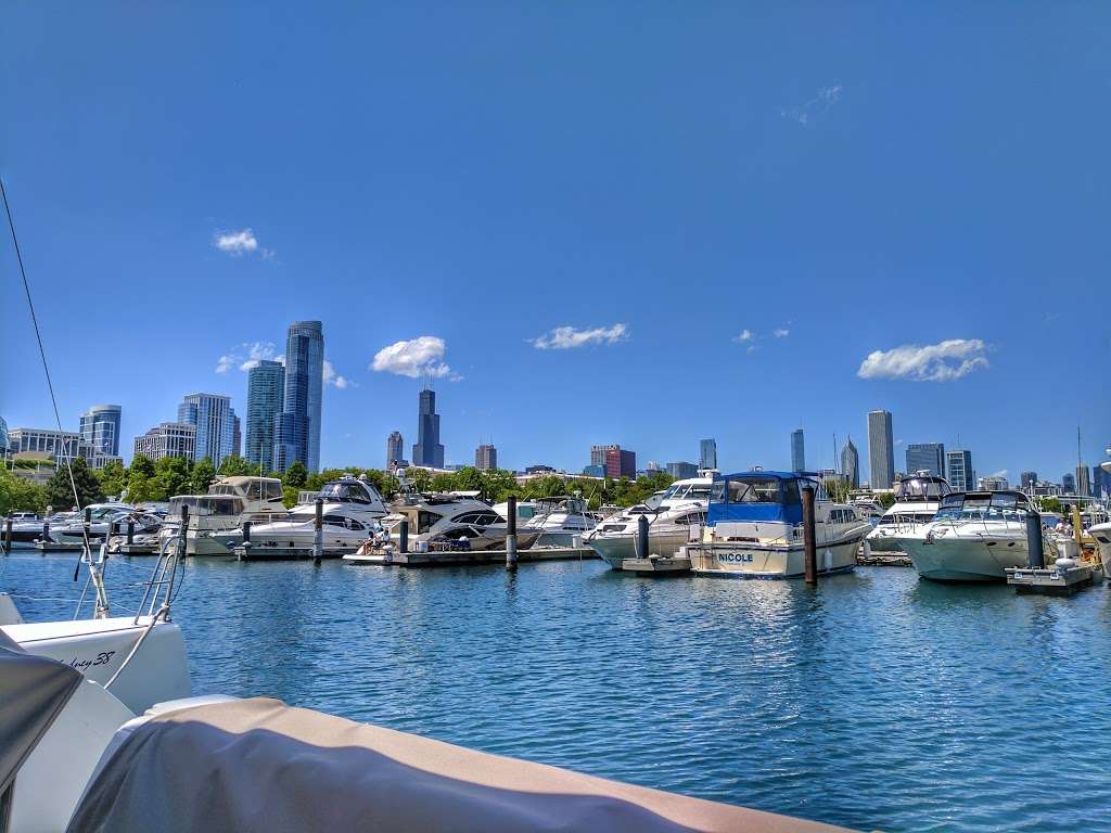 Burnham Harbor | 1559 S Lake Shore Dr, Chicago, IL 60605, USA | Phone: (312) 747-7009