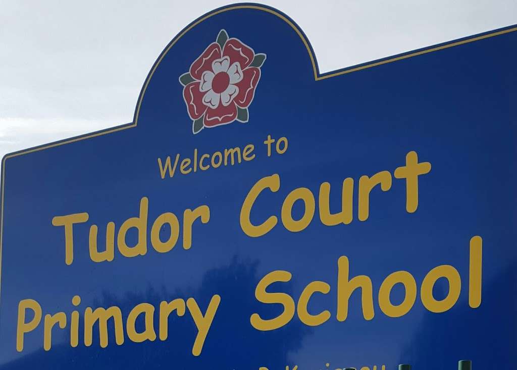 Tudor Court Primary School | Bark Burr Rd, Chafford Hundred, Grays RM16 6PL, UK | Phone: 01375 480662