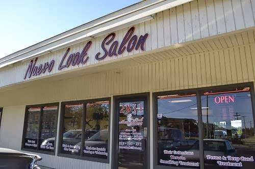 Nuevo Look Salon | 2831 W Grauwyler Rd, Irving, TX 75061, USA | Phone: (972) 790-2379