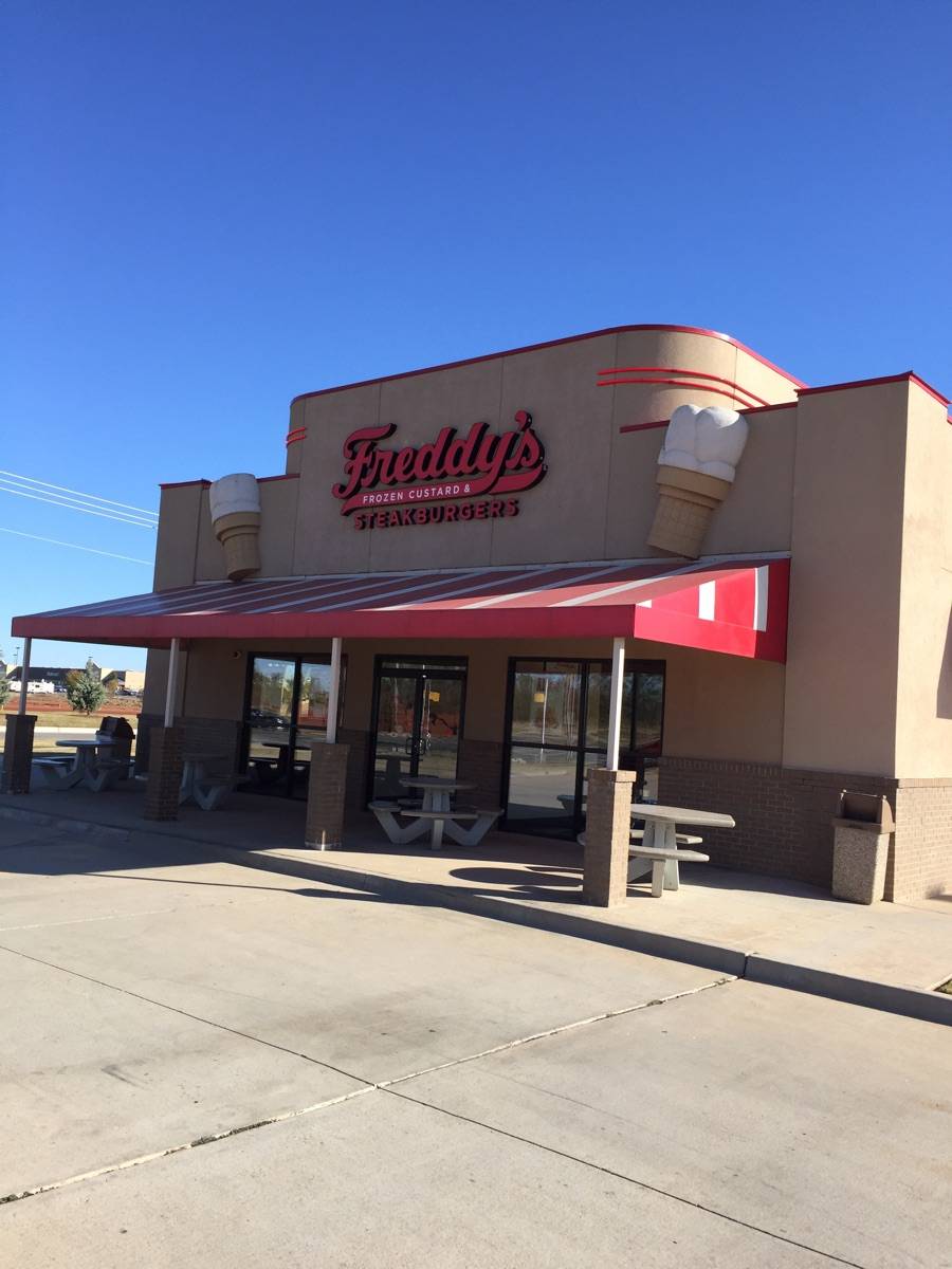 Freddys Frozen Custard & Steakburgers | 12900 N Pennsylvania Ave, Oklahoma City, OK 73120, USA | Phone: (405) 751-2533