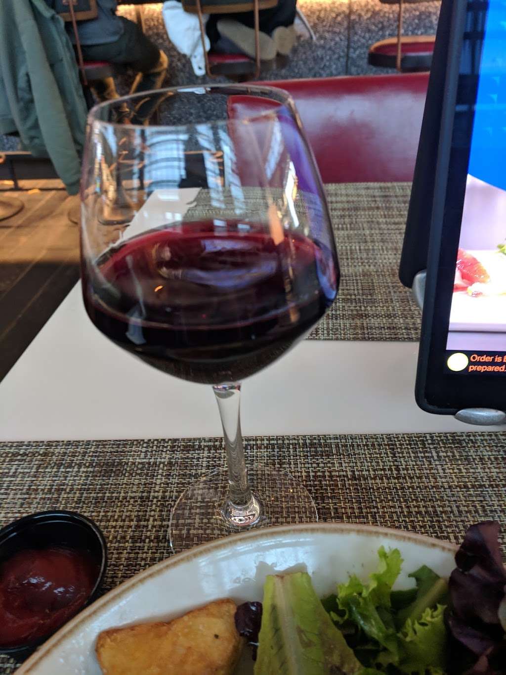 Olio | IAH Terminal C North, 3870 N Terminal Rd, Houston, TX 77032, USA | Phone: (866) 508-3558