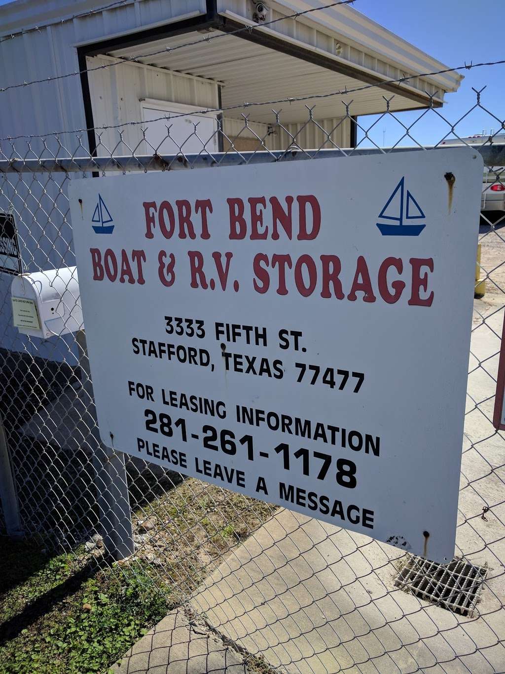 Fort Bend Boat & RV Storage | 3333 5th St, Stafford, TX 77477, USA | Phone: (281) 261-1178