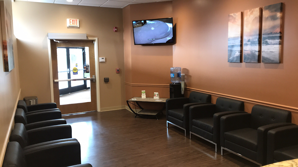 Urgent Dental Center & Family Dentistry | 7911 Michigan Rd STE E, Indianapolis, IN 46268 | Phone: (317) 991-4845