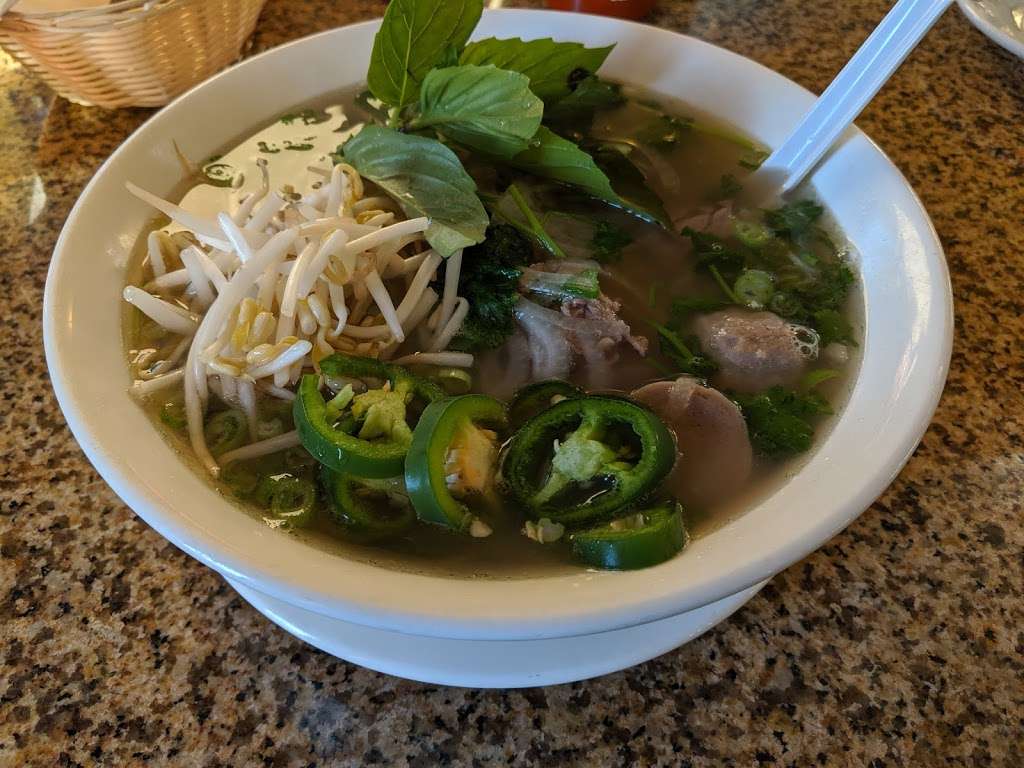 PHO FILET | 9910 TX-1604 Loop, San Antonio, TX 78254 | Phone: (210) 520-5630