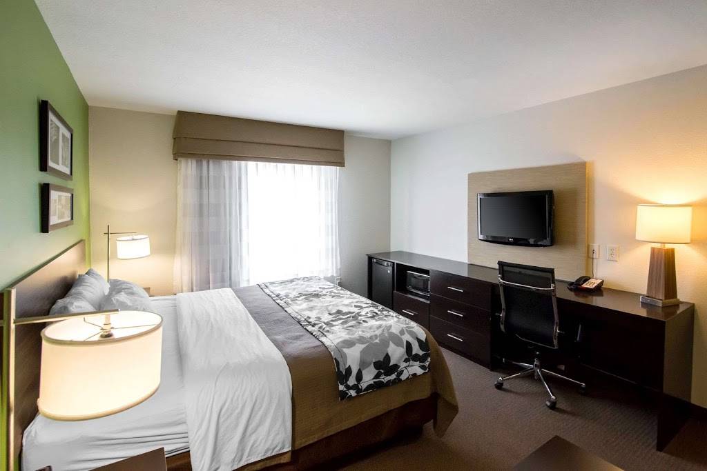 Sleep Inn & Suites | 651 E 71st St S, Haysville, KS 67060, USA | Phone: (316) 448-2780