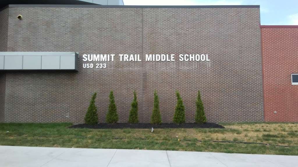 Summit Trail Middle School | 22201 W 118th St, Olathe, KS 66061, USA | Phone: (913) 780-7200